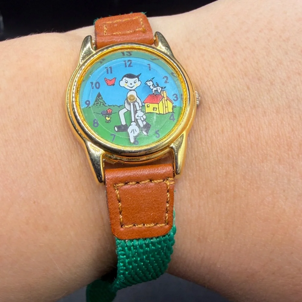 Vintage On Time Goldtone Pinnochio & Dog Watch Green Fabric Band Untested
